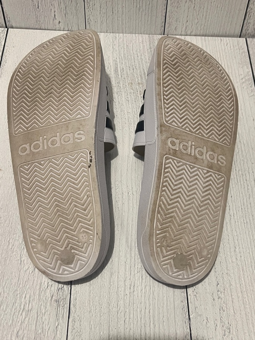Adidas White Slide Sandals with Black Stripes - Classic Slip-On - Picture 6 of 7
